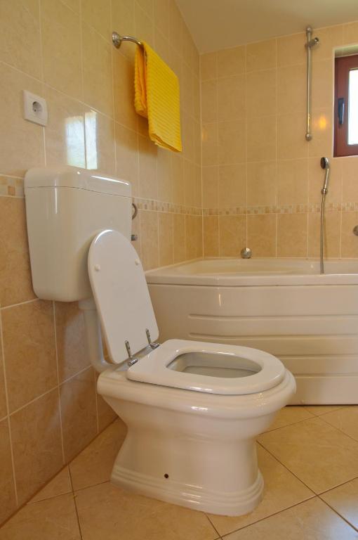 טרוגיר Hella Apartments מראה חיצוני תמונה